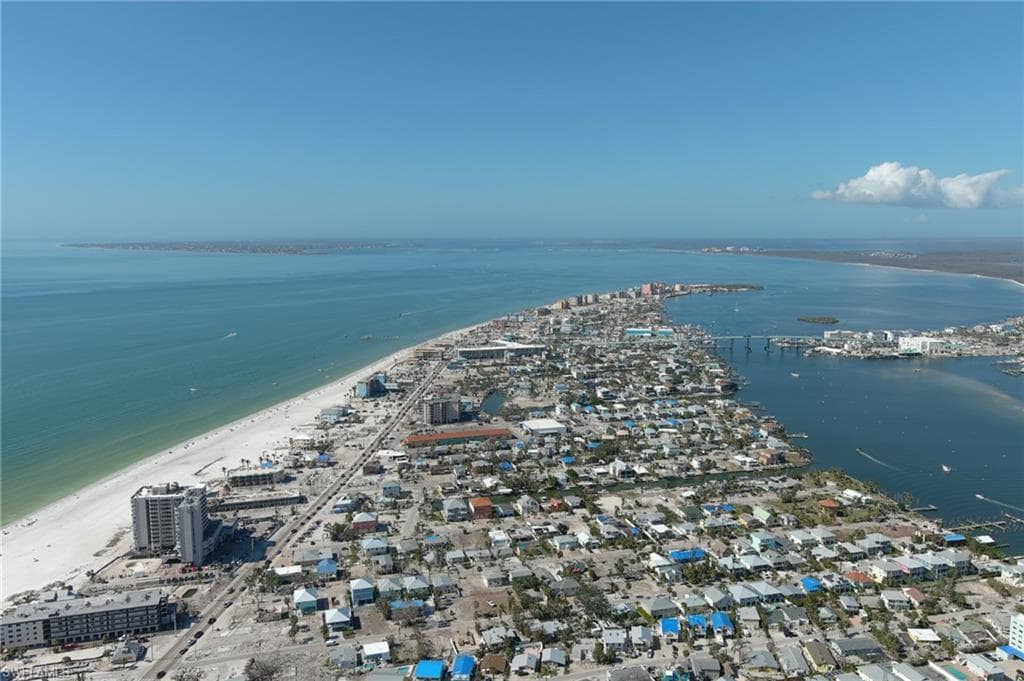 2330 Estero BLVD, FORT MYERS BEACH FL 33931-13