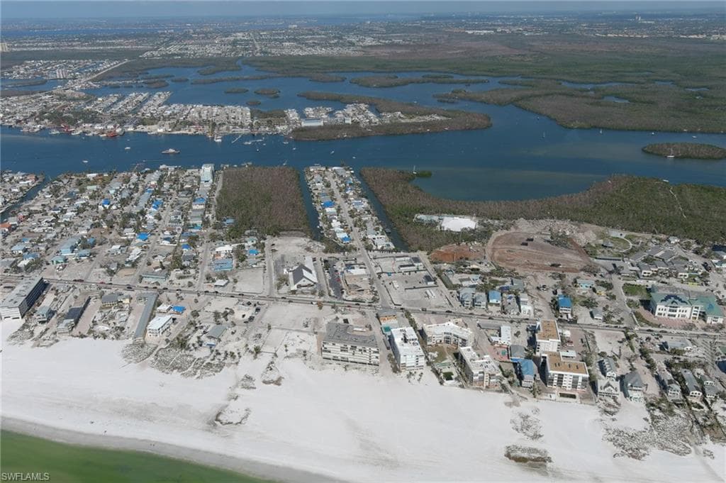 2370 Estero BLVD, FORT MYERS BEACH FL 33931-9