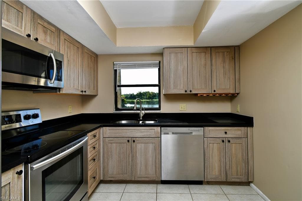 13264 White Marsh LN # 3305, FORT MYERS FL 33912-10