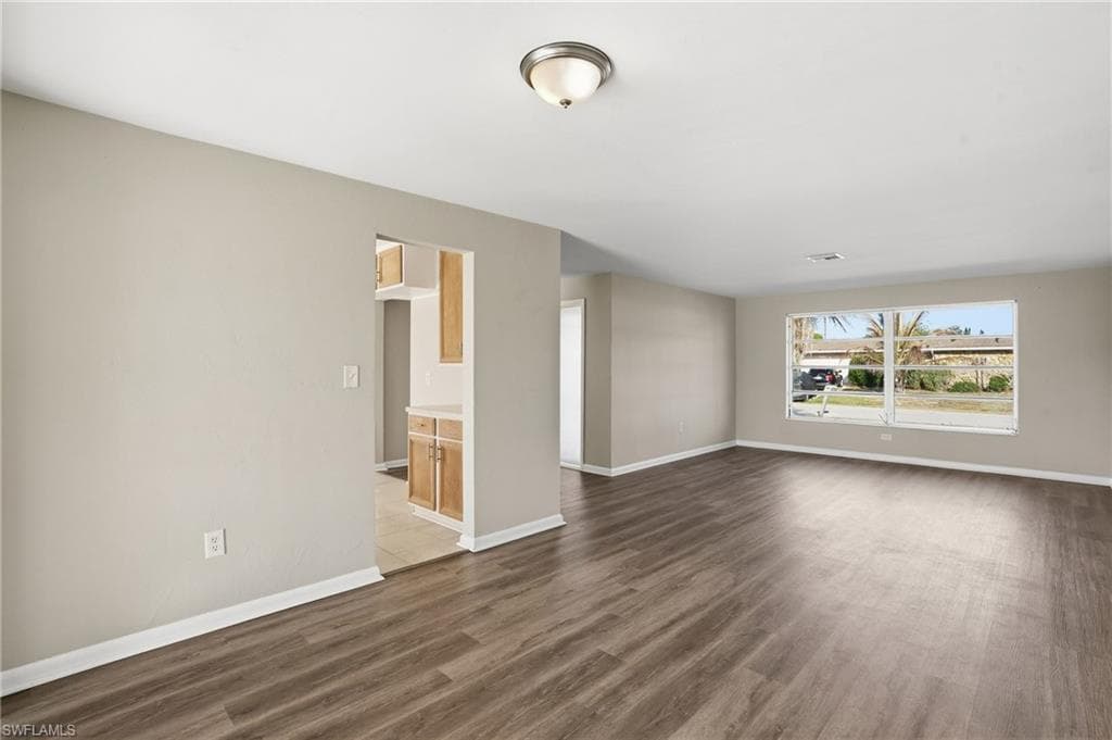 312 Hollywood ST, LEHIGH ACRES FL 33936-13