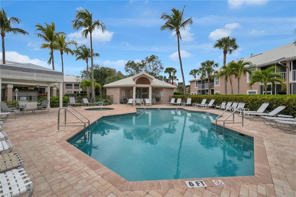 3951 Windward Passage CIR # 202, BONITA SPRINGS FL 34134-15