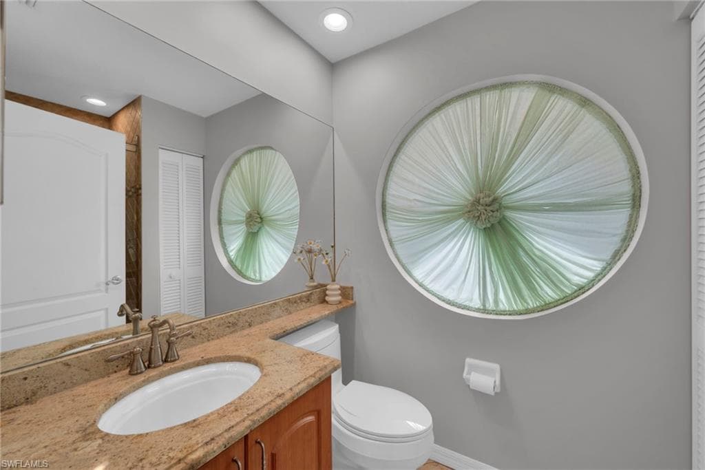 3951 Windward Passage CIR # 202, BONITA SPRINGS FL 34134-10