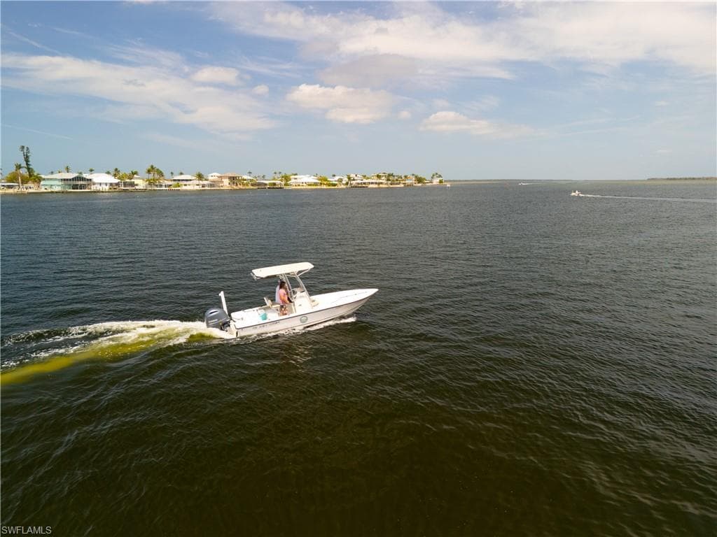 5500 Stringfellow RD, OTHER FL 33956-20