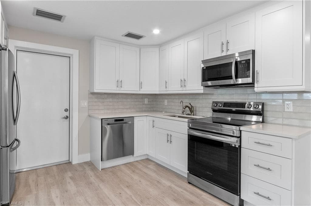 2648 Van Buren AVE, NAPLES FL 34112-5