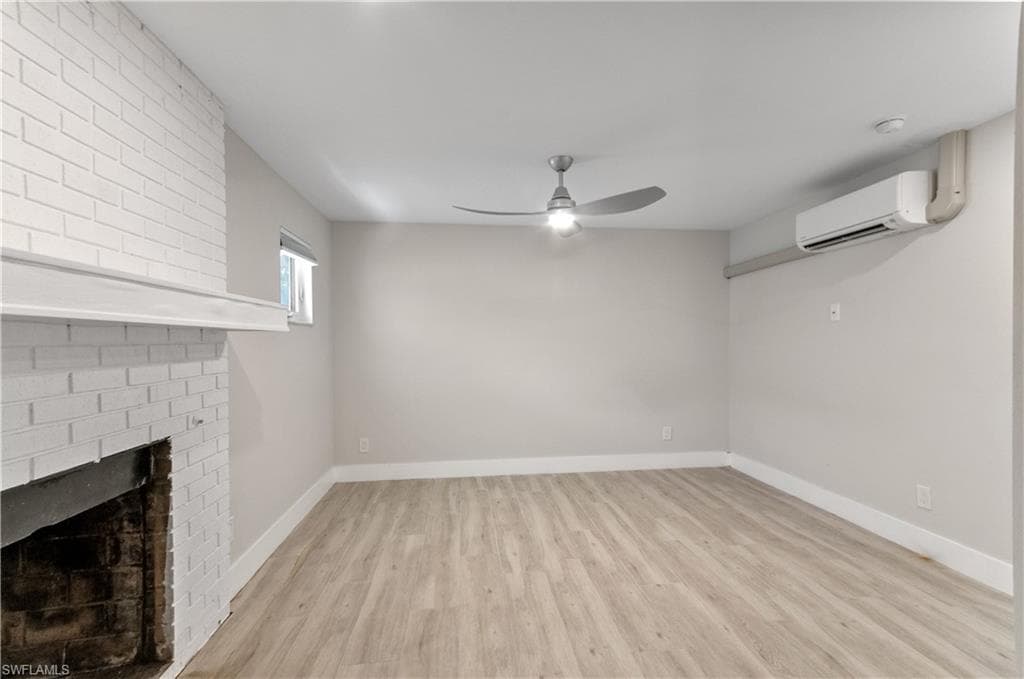 2648 Van Buren AVE, NAPLES FL 34112-11