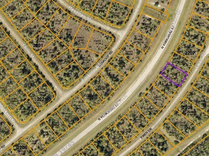 Ewen DR, NORTH PORT FL 34288-1