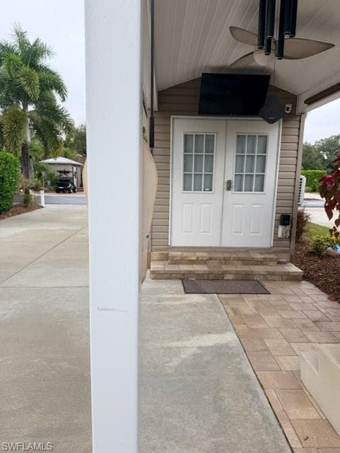 10348 Prairie Iris TRL, FORT MYERS FL 33905-6