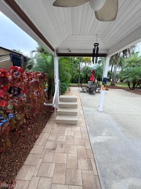 10348 Prairie Iris TRL, FORT MYERS FL 33905-14