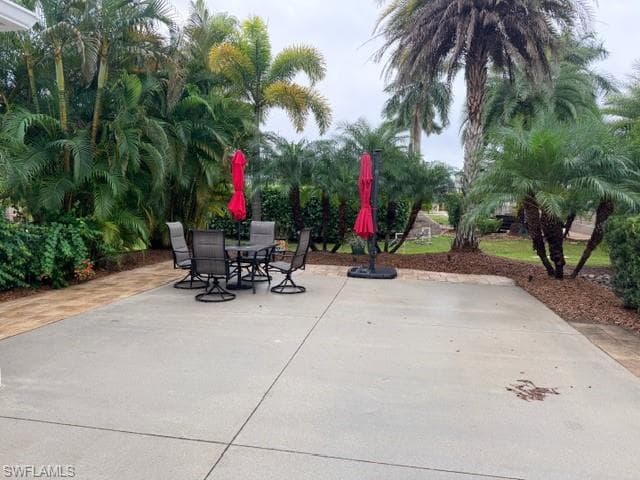 10348 Prairie Iris TRL, FORT MYERS FL 33905-3