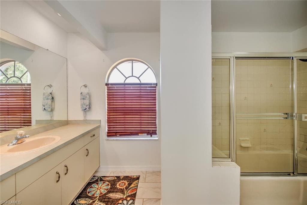 17236 Castleview DR, NORTH FORT MYERS FL 33917-15