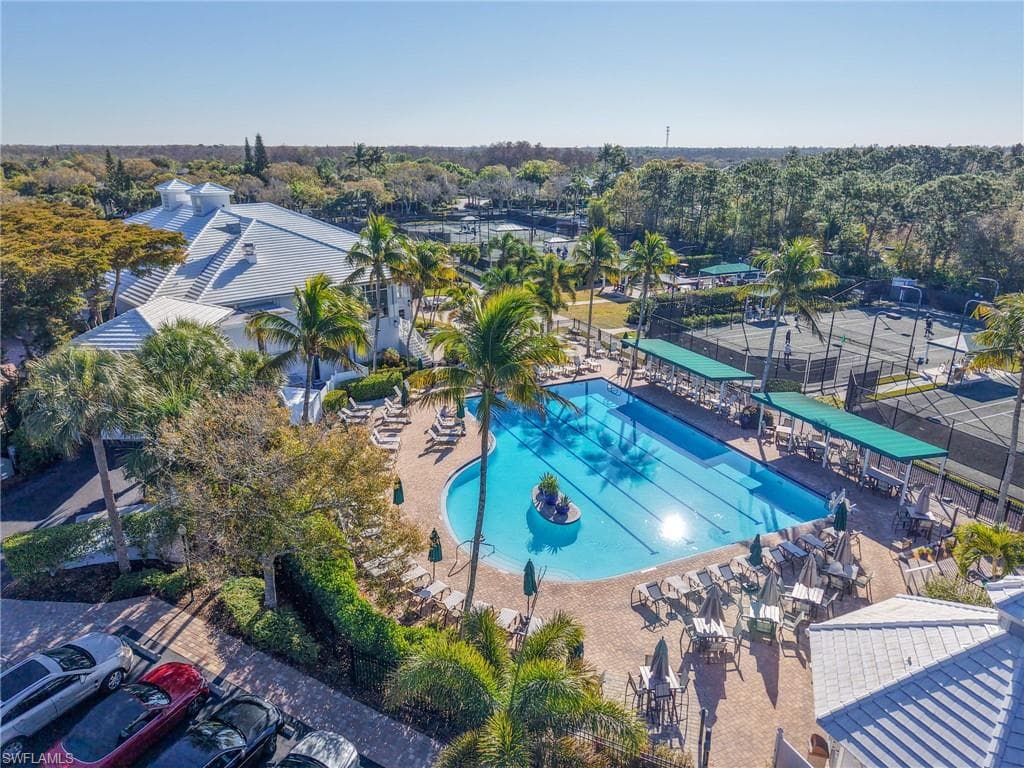 1149 Sweetwater LN # 4102, NAPLES FL 34110-45