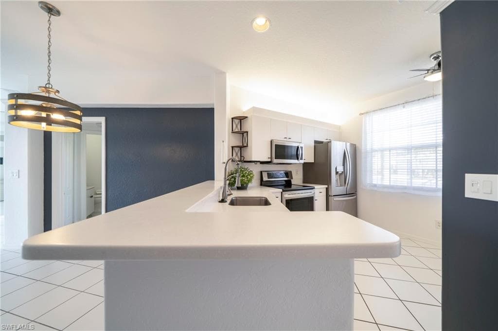 1149 Sweetwater LN # 4102, NAPLES FL 34110-6