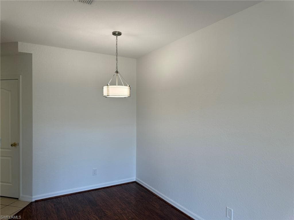 1376 Weeping Willow CT-22