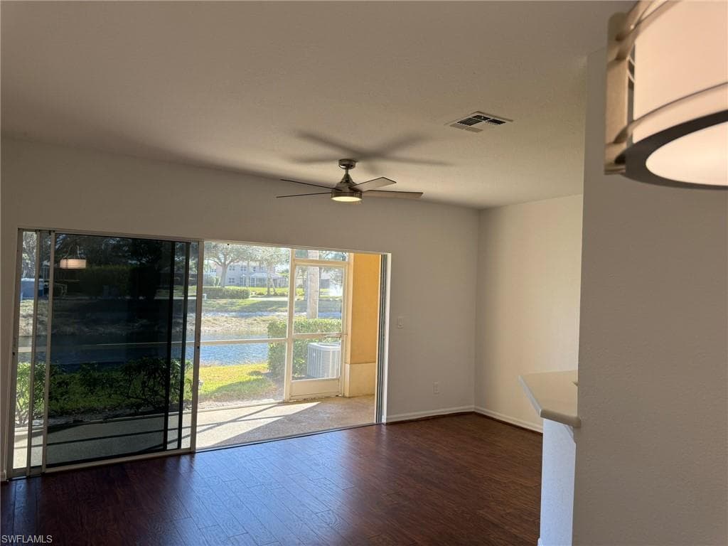 1376 Weeping Willow CT-17