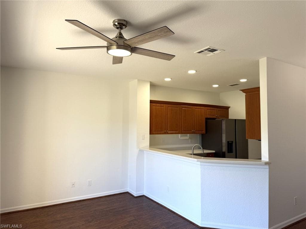 1376 Weeping Willow CT-3