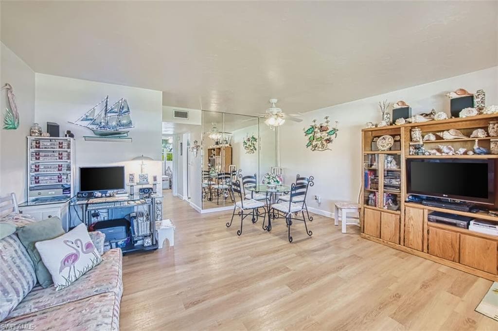 601 Periwinkle WAY D7-11