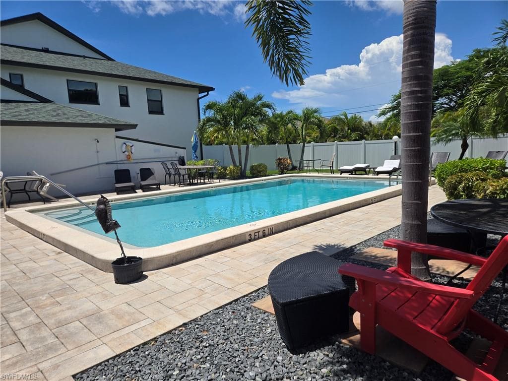 1519 Cape Coral PKWY W # 8, CAPE CORAL FL 33914-11