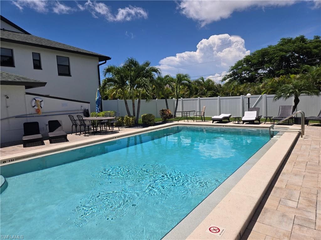 1519 Cape Coral PKWY W # 8, CAPE CORAL FL 33914-2
