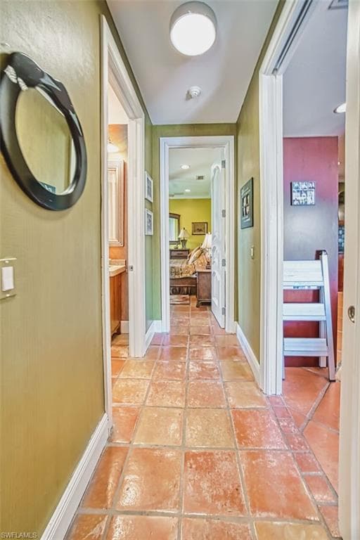 130 Montrose DR, FORT MYERS FL 33919-27