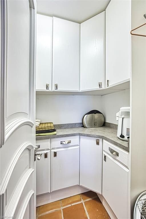 130 Montrose DR, FORT MYERS FL 33919-9