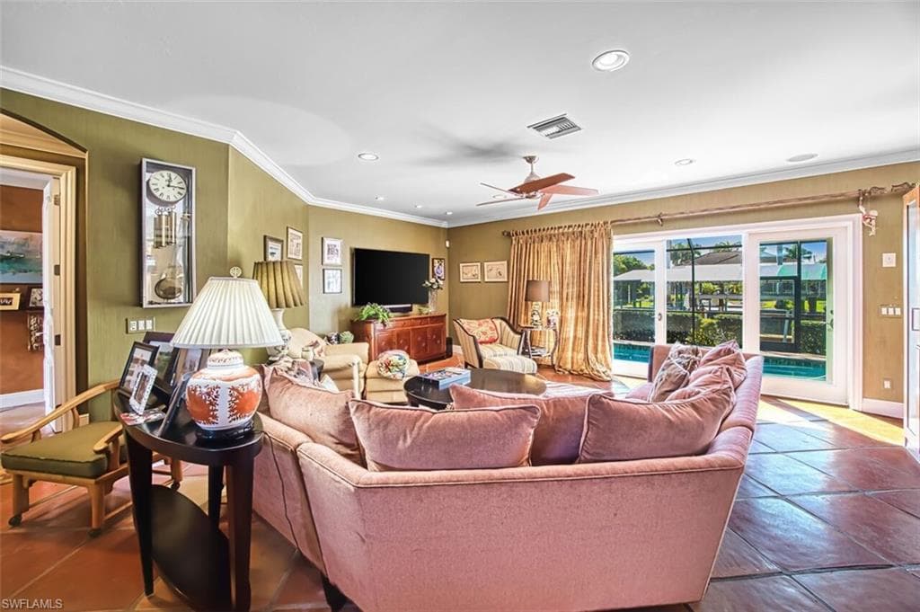 130 Montrose DR, FORT MYERS FL 33919-10