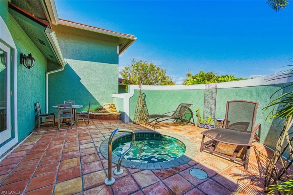 130 Montrose DR, FORT MYERS FL 33919-24