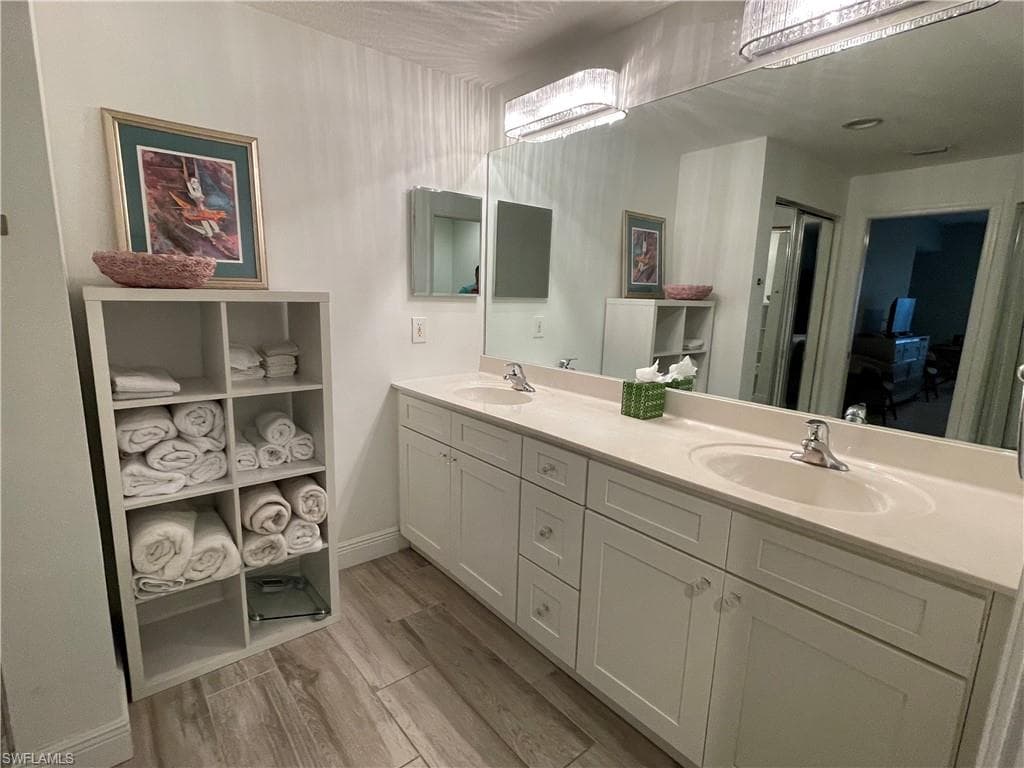 1130 Partridge CIR 102-20