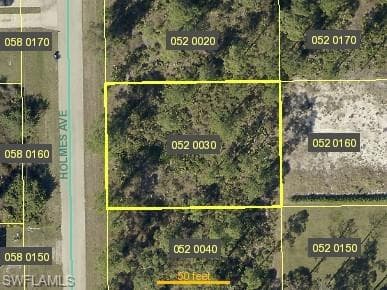 857 holmes AVE, LEHIGH ACRES FL 33974-1