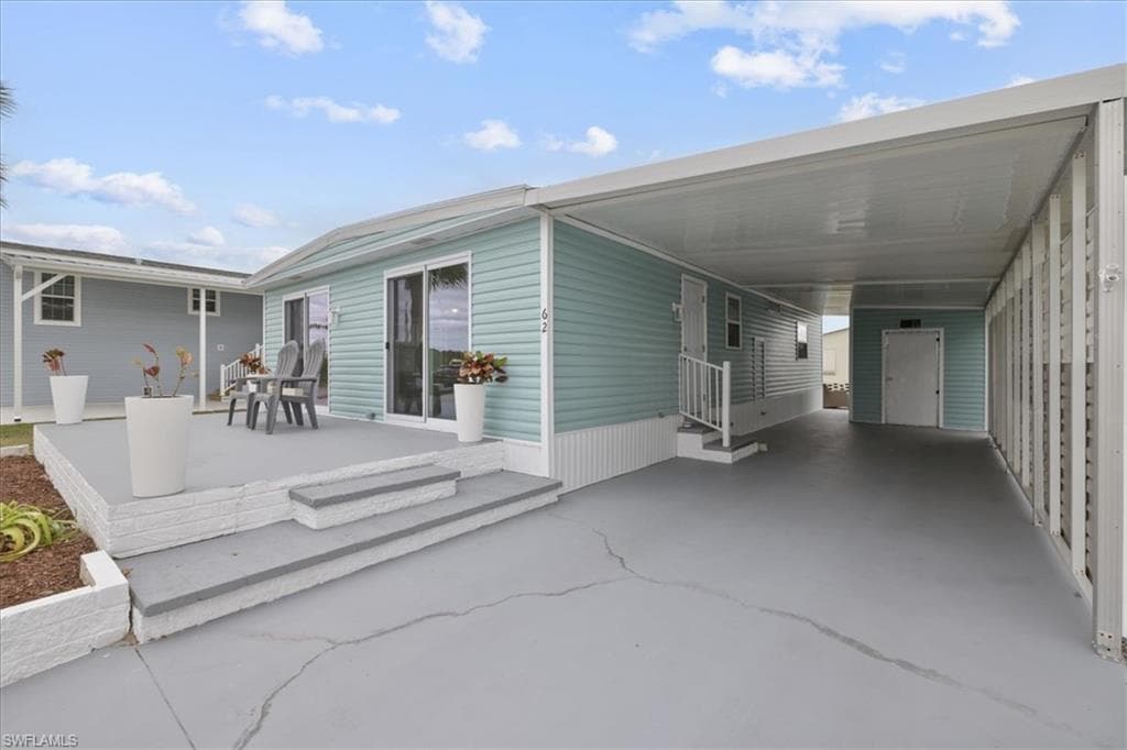 62 Kiowa DR, FORT MYERS BEACH FL 33931-2