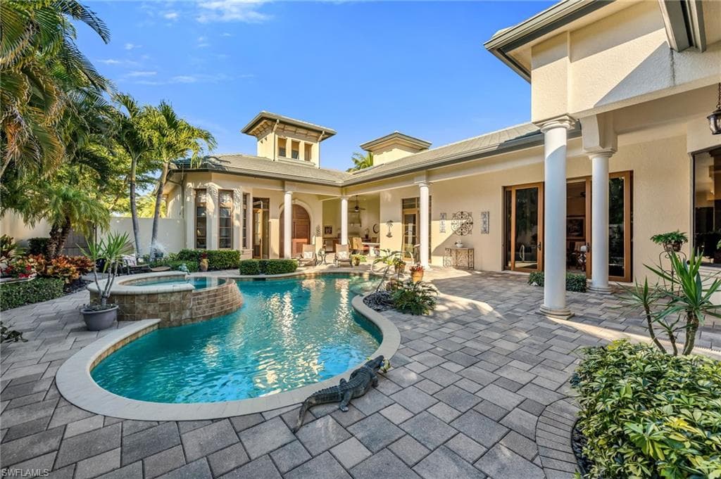 28724 La Caille DR, NAPLES FL 34119-23