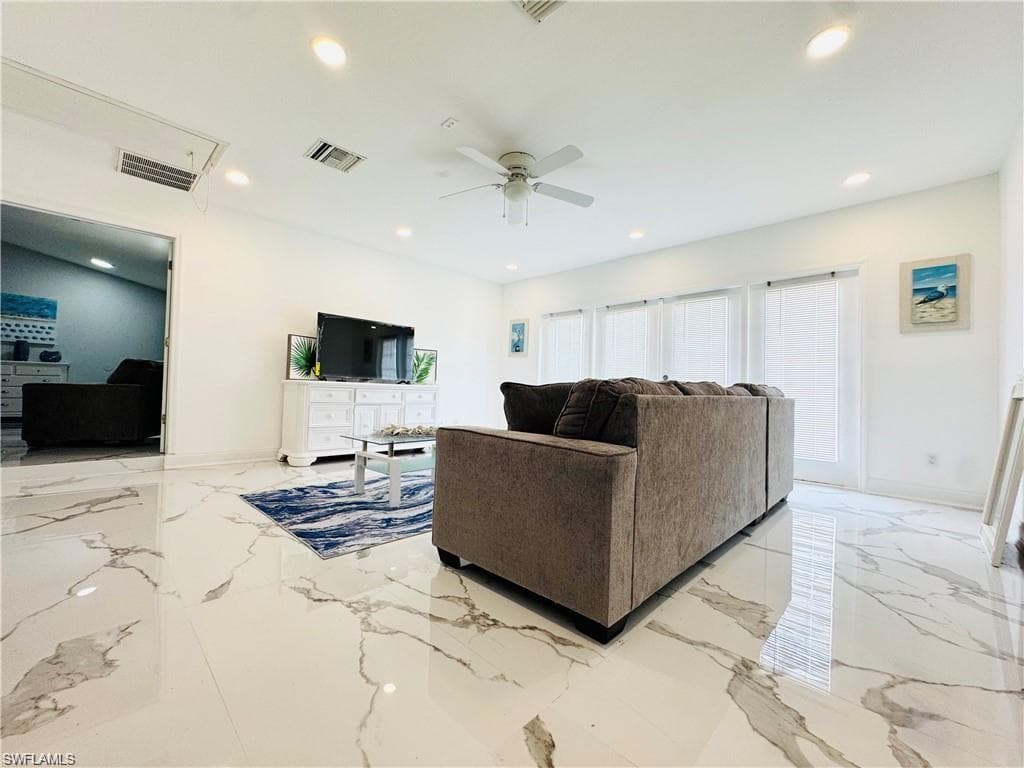 1221 Granada BLVD, NAPLES FL 34103-6