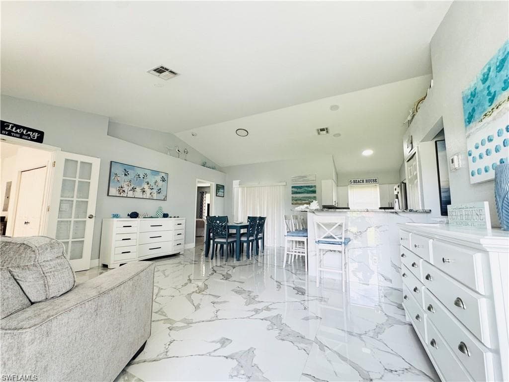 1221 Granada BLVD, NAPLES FL 34103-2