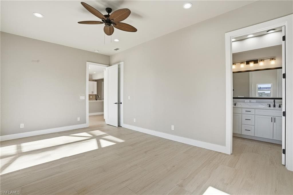 132 Egret ST-14
