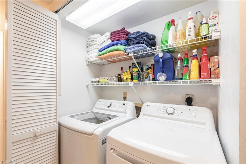 5665 Trailwinds DR 615-14