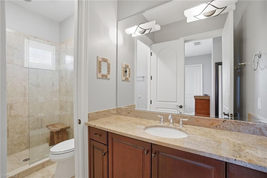 27592 River Reach DR, BONITA SPRINGS FL 34134-25