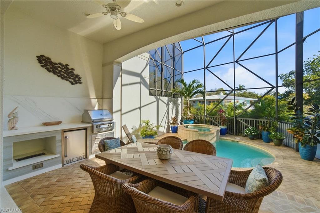 27592 River Reach DR, BONITA SPRINGS FL 34134-2