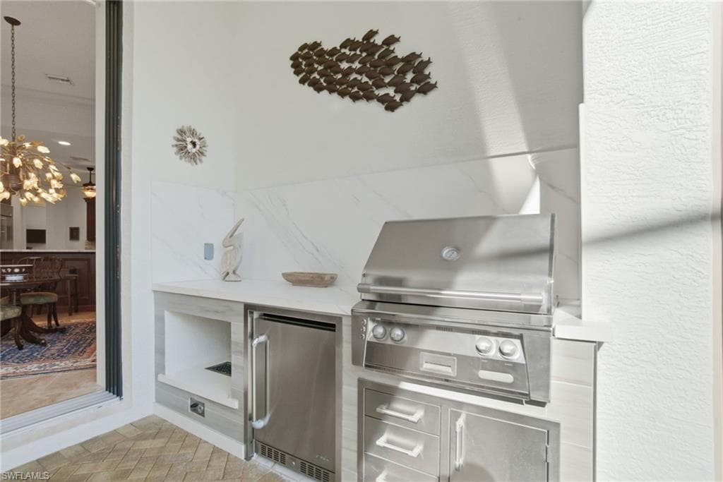 27592 River Reach DR, BONITA SPRINGS FL 34134-32