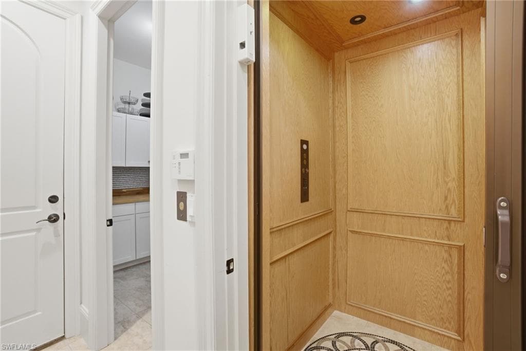 27592 River Reach DR, BONITA SPRINGS FL 34134-20