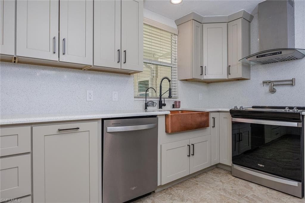 17741 Rebecca AVE, FORT MYERS BEACH FL 33931-12