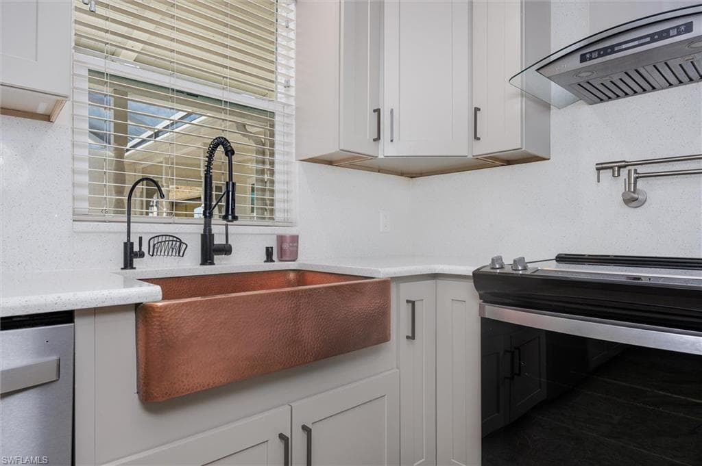 17741 Rebecca AVE, FORT MYERS BEACH FL 33931-13