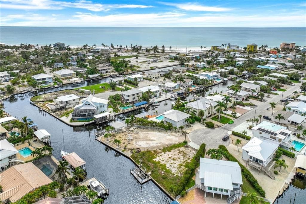 18 Avenida Carita, FORT MYERS BEACH FL 33931-14