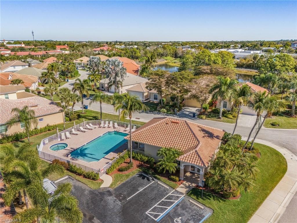 28310 Hidden Lake DR, BONITA SPRINGS FL 34134-39