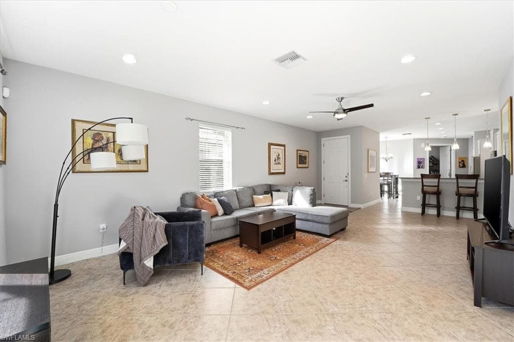 13390 Kent ST, NAPLES FL 34109-2