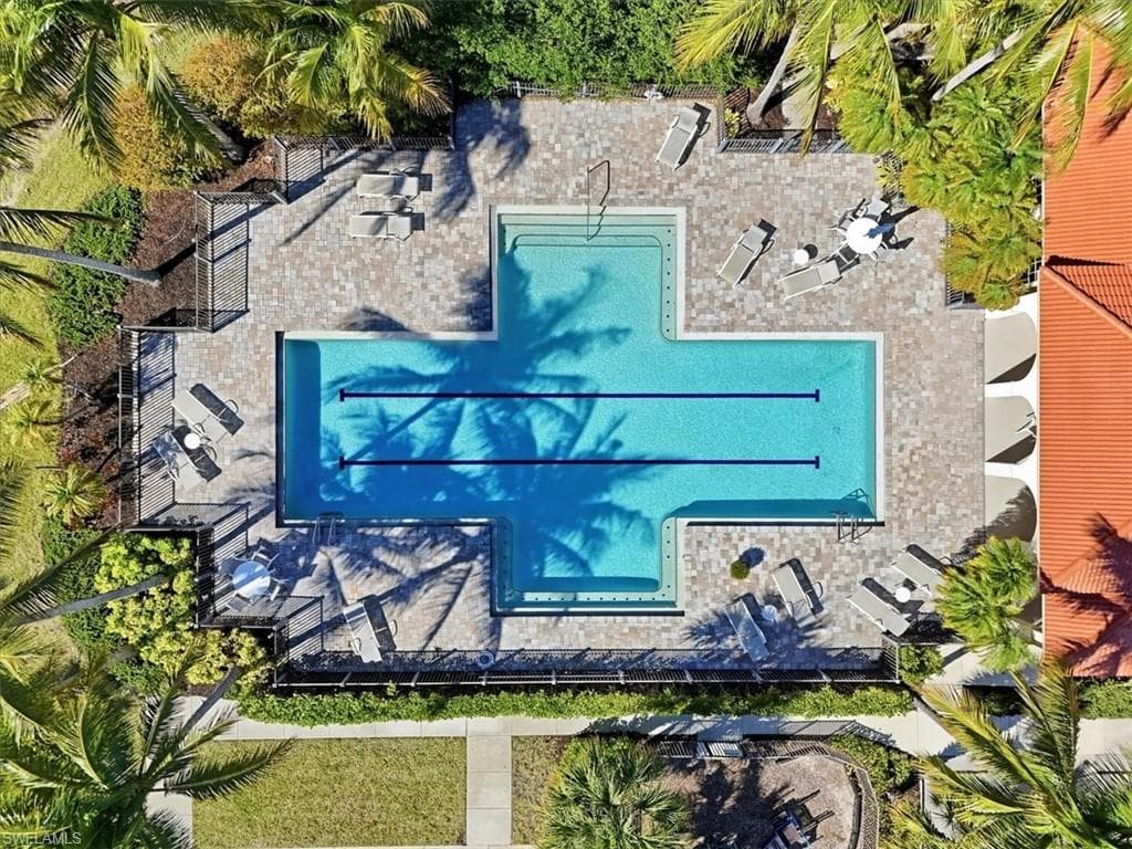 13390 Kent ST, NAPLES FL 34109-30