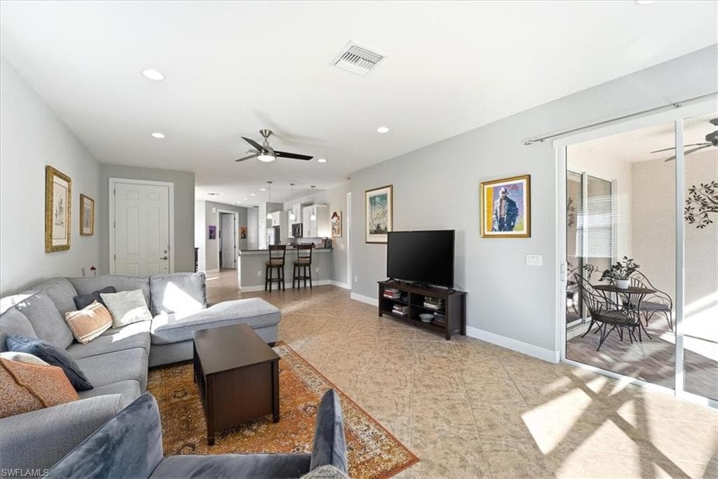 13390 Kent ST, NAPLES FL 34109-3