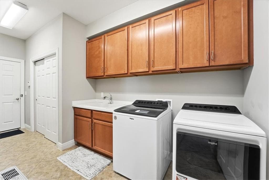 13390 Kent ST, NAPLES FL 34109-20