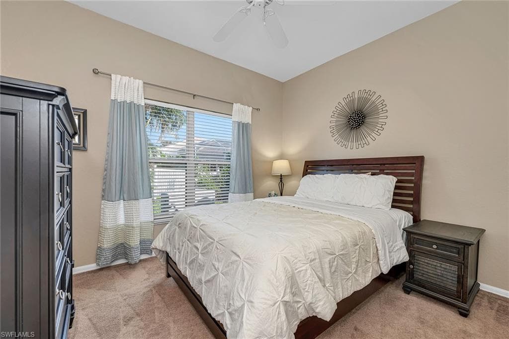 104 Glen Eagle CIR, NAPLES FL 34104-19