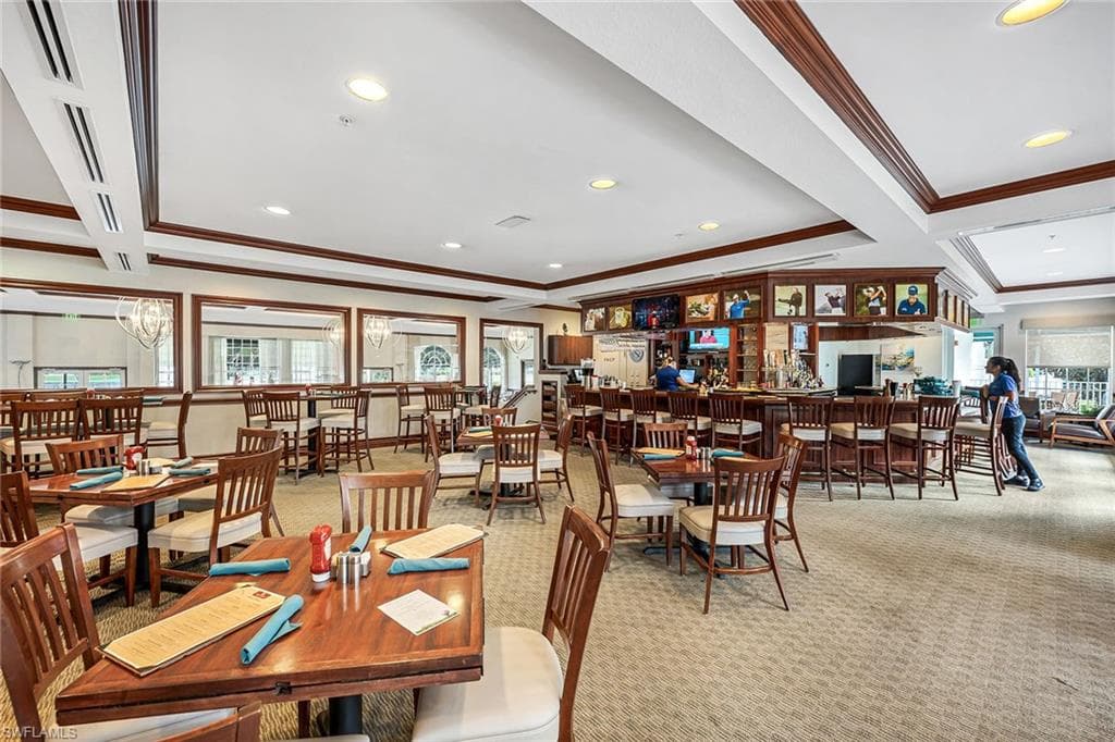 104 Glen Eagle CIR, NAPLES FL 34104-32