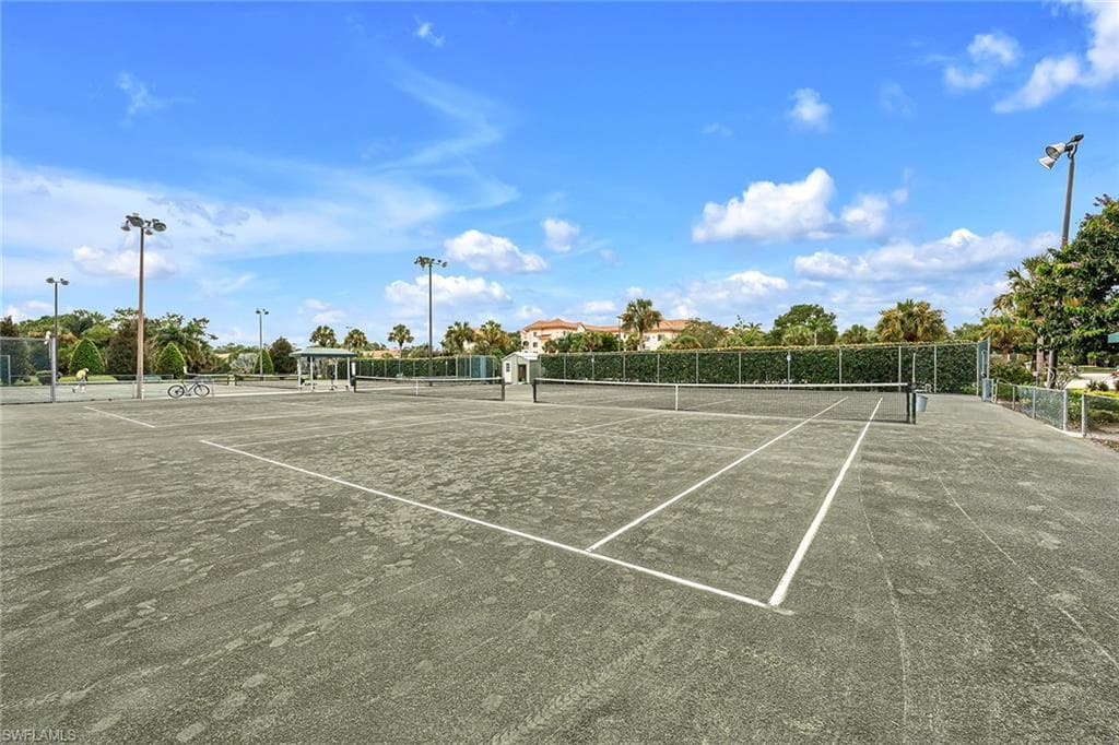 104 Glen Eagle CIR, NAPLES FL 34104-36