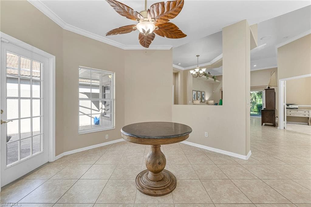 104 Glen Eagle CIR, NAPLES FL 34104-10
